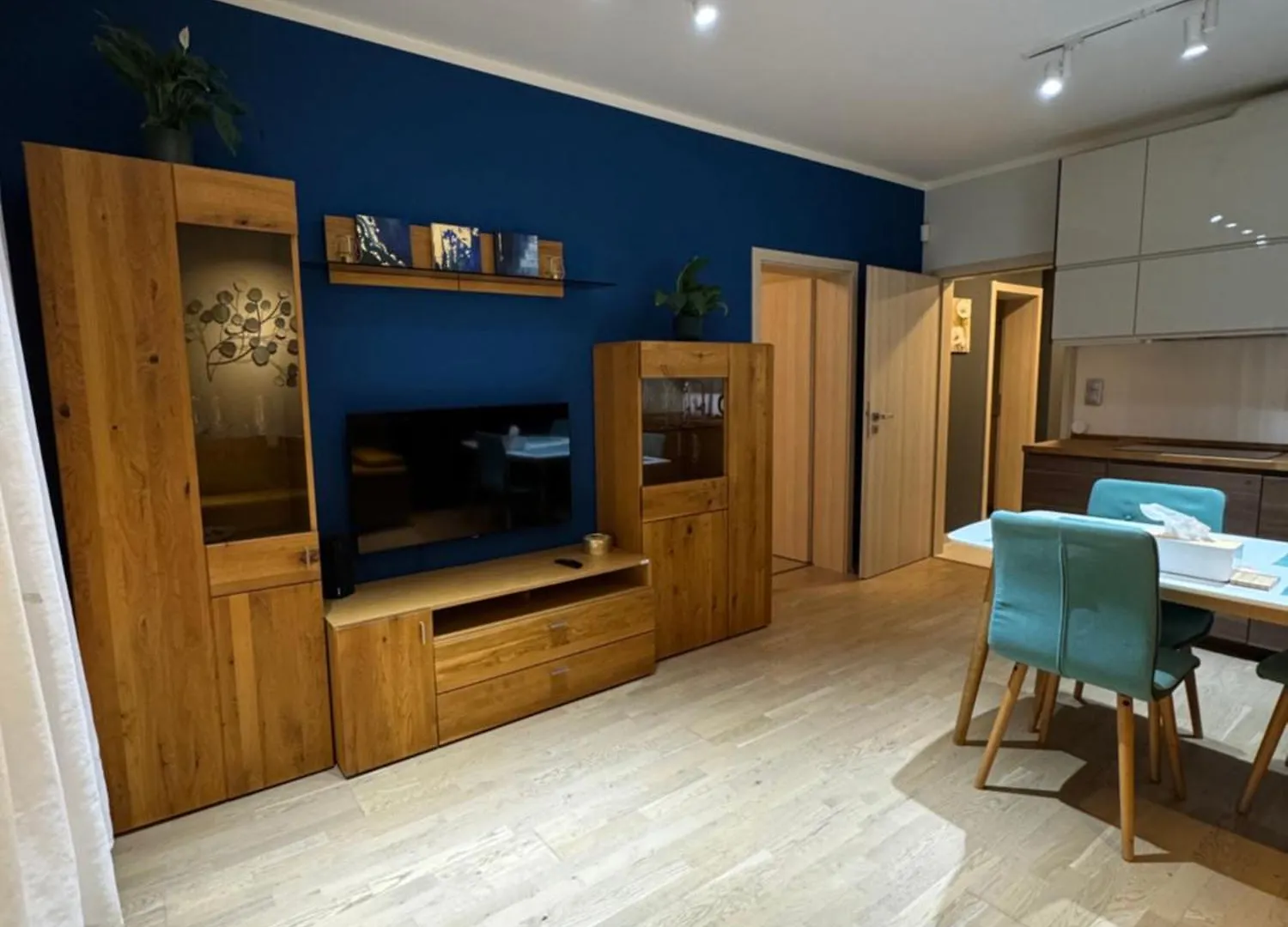 Cozy Apt - Parking & All Amenities Apartment Prague